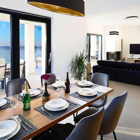 Infinity View بيت للعطل *