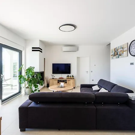 Infinity View Дом отдыха *