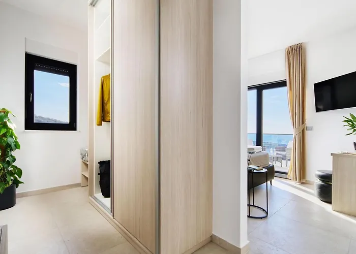 Infinity View Nyaraló